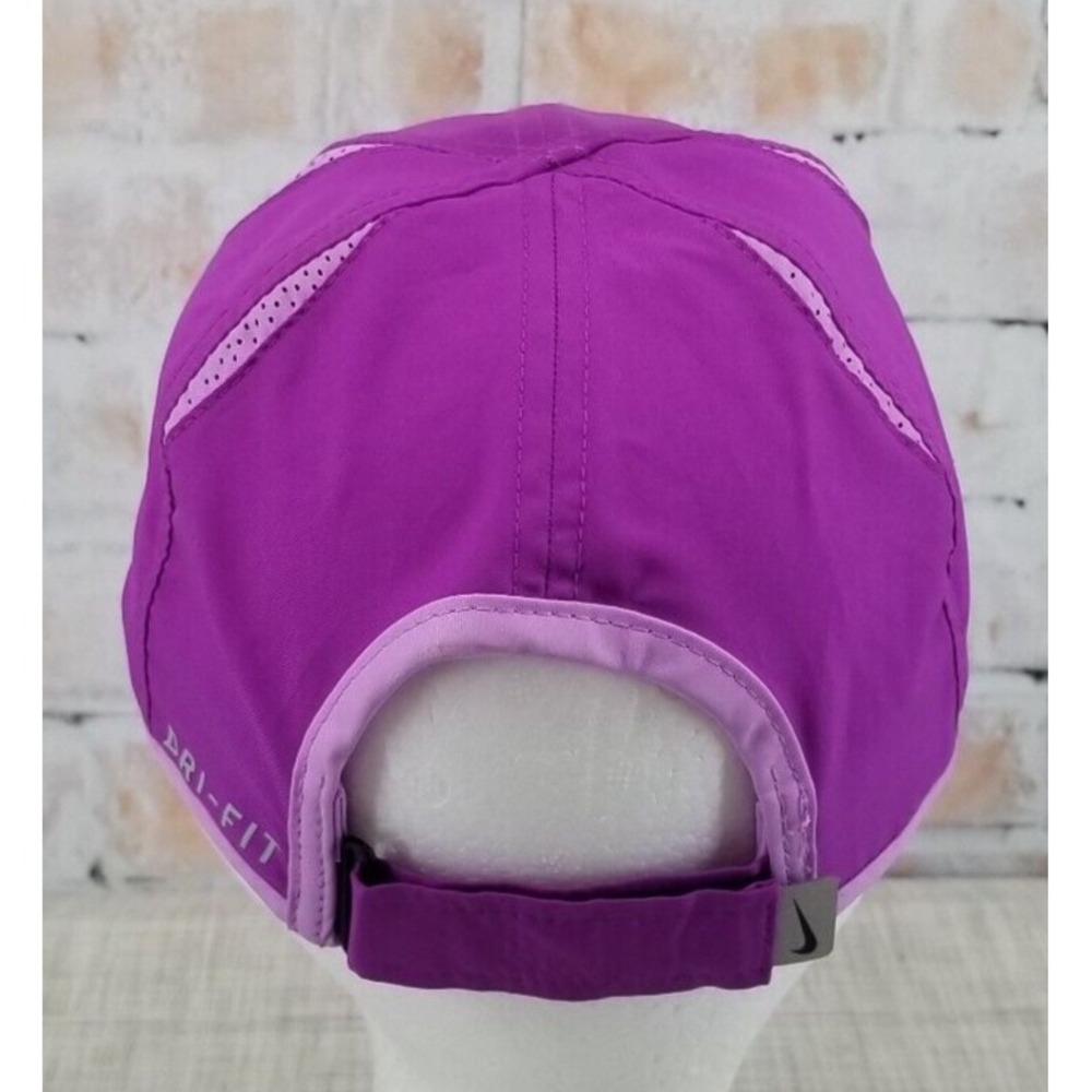 Nike 6 Panel Center Swoosh Purple Running Cap Featherlight DRI-FIT Strap Back - Picture 4 of 6